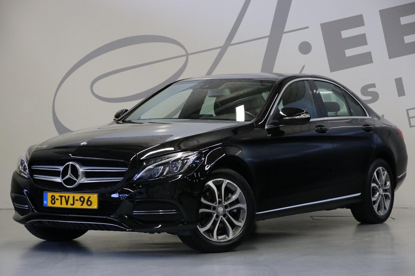 Mercedes-Benz C-klasse - 200 Avantgarde/ Trekhaak/ Stoelverwarming - AutoWereld.nl