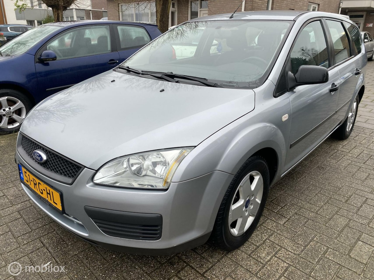 Ford Focus Wagon - 1.6-16V Trend AIRCO CRUISE TREKHAAK APK 21-12-2025 - AutoWereld.nl