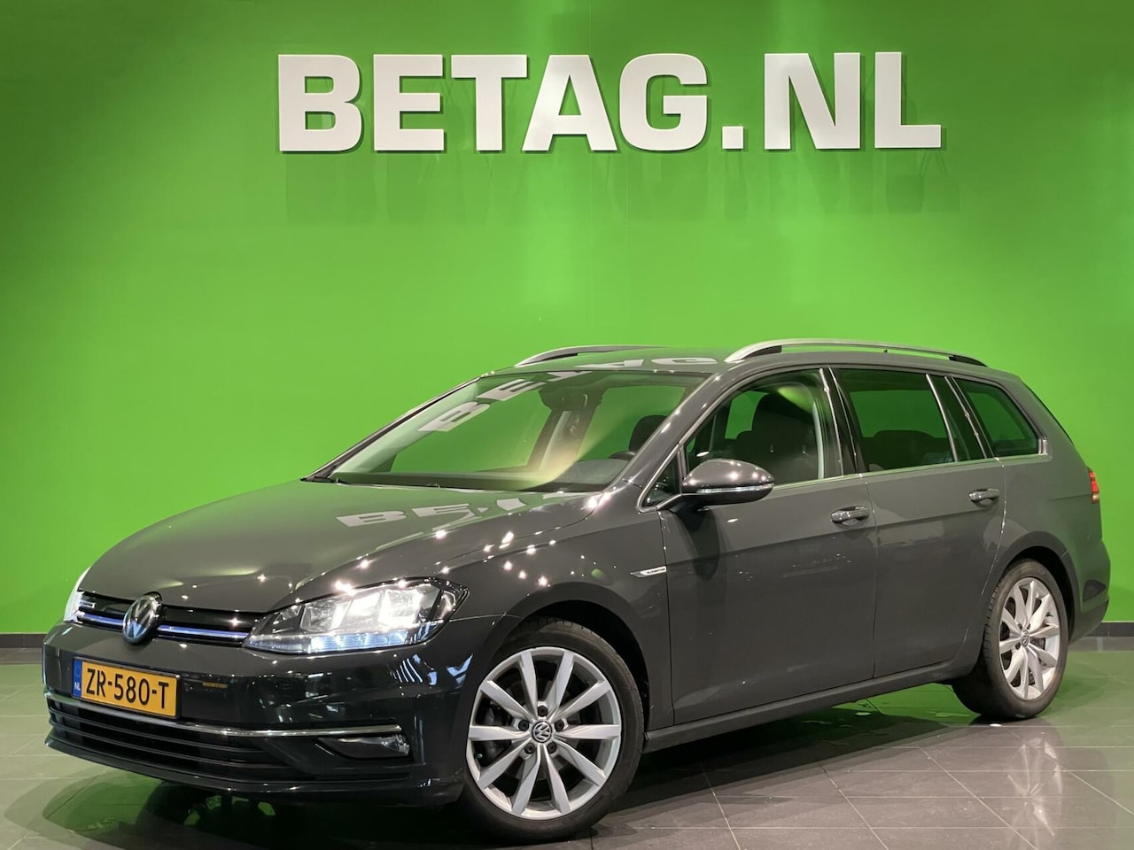 Volkswagen Golf - 1.5 TSI Highline | Virtual Cockpit | - AutoWereld.nl