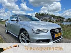 Audi A4 Limousine - 1.8 TFSIe Limited S-line Exterieur / Zwarte Hemel / Nieuwstaat