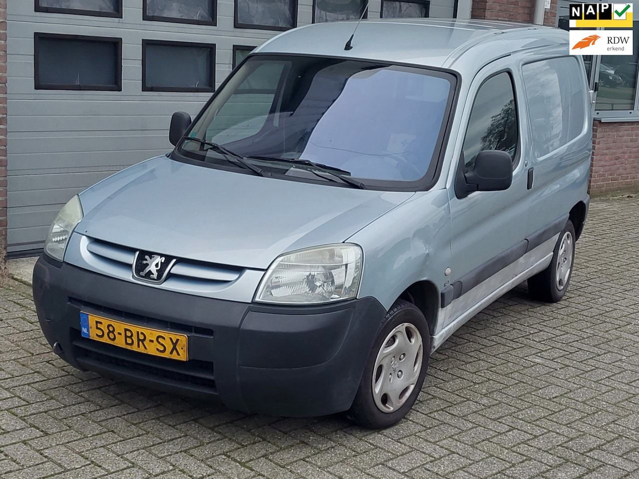 Peugeot Partner - 190C 2.0 HDI Avantage 2004 Schuifdeur Airco - AutoWereld.nl