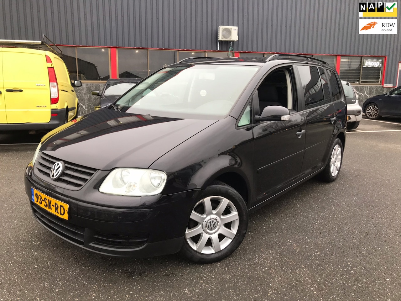 Volkswagen Touran - 1.6-16V FSI Business / AIRCO / SP VLG / - AutoWereld.nl