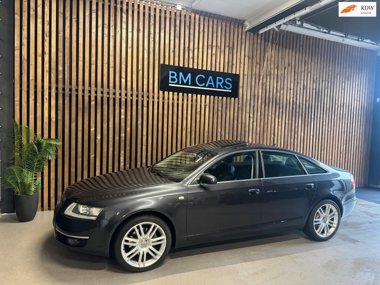 Audi A6 Limousine - 3.2 FSI quattro Automaat|Schuifdak|Xenon|Trkhaak - AutoWereld.nl