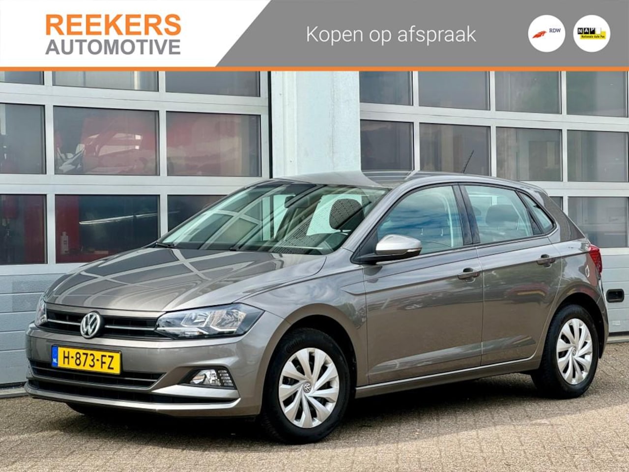 Volkswagen Polo - 1.0 TSI COMFORTLINE 5-DRS Airco Navi Acc Keurige auto! - AutoWereld.nl