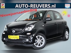 Smart Forfour - 0.9 Turbo 90 pK / Panorama / Cruisecontrol / Clima / Bluetooth