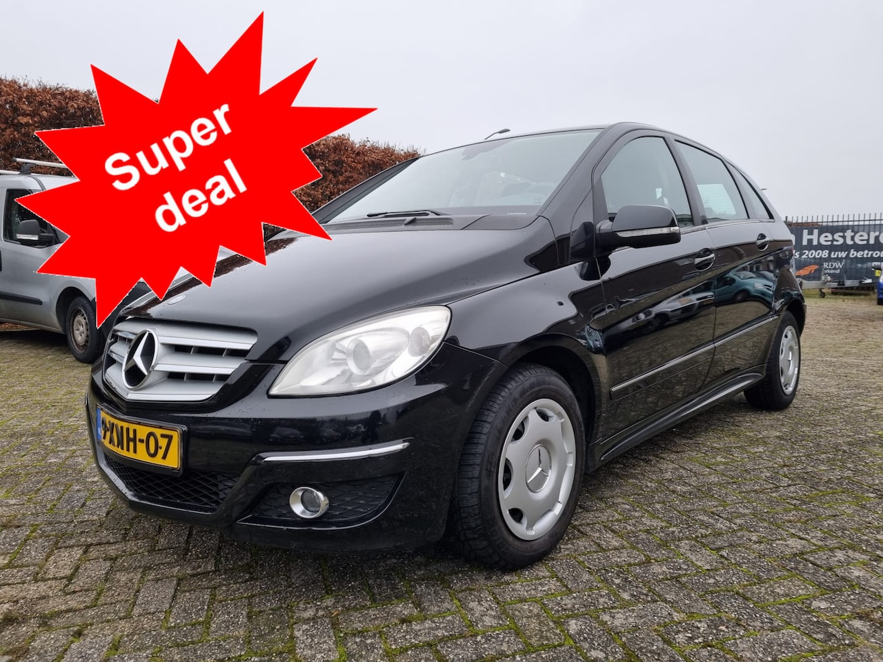 Mercedes-Benz B-klasse - 150 AUTOMAAT HANDEL OF EXPORT!! - AutoWereld.nl