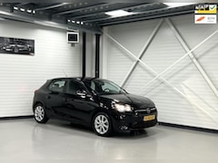 Opel Corsa - Sportieve Edition PDC/CarPlay/Android/Nav/CruiseC /Armsteun/LMV /Rijstrooksensor