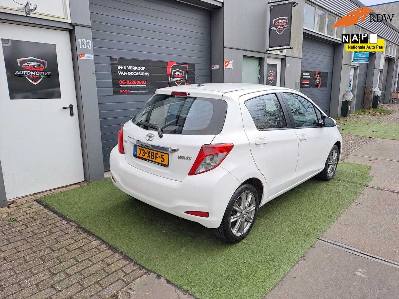 Toyota Yaris - 1.0 VVT-i Aspiration 2012 5DRS Navi Camera NAP - AutoWereld.nl