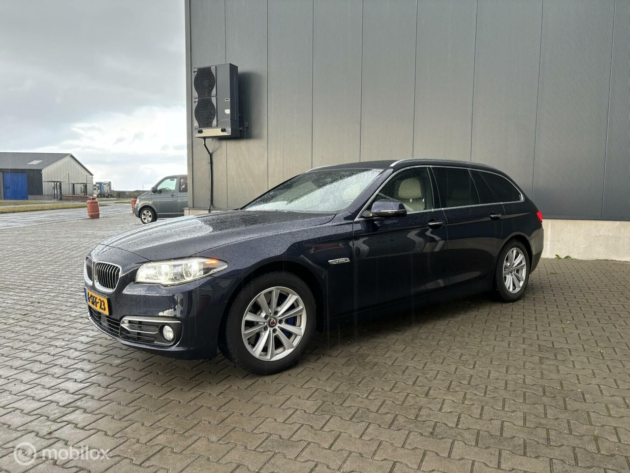 BMW 5-serie Touring - 528i Executive 528i Executive - AutoWereld.nl