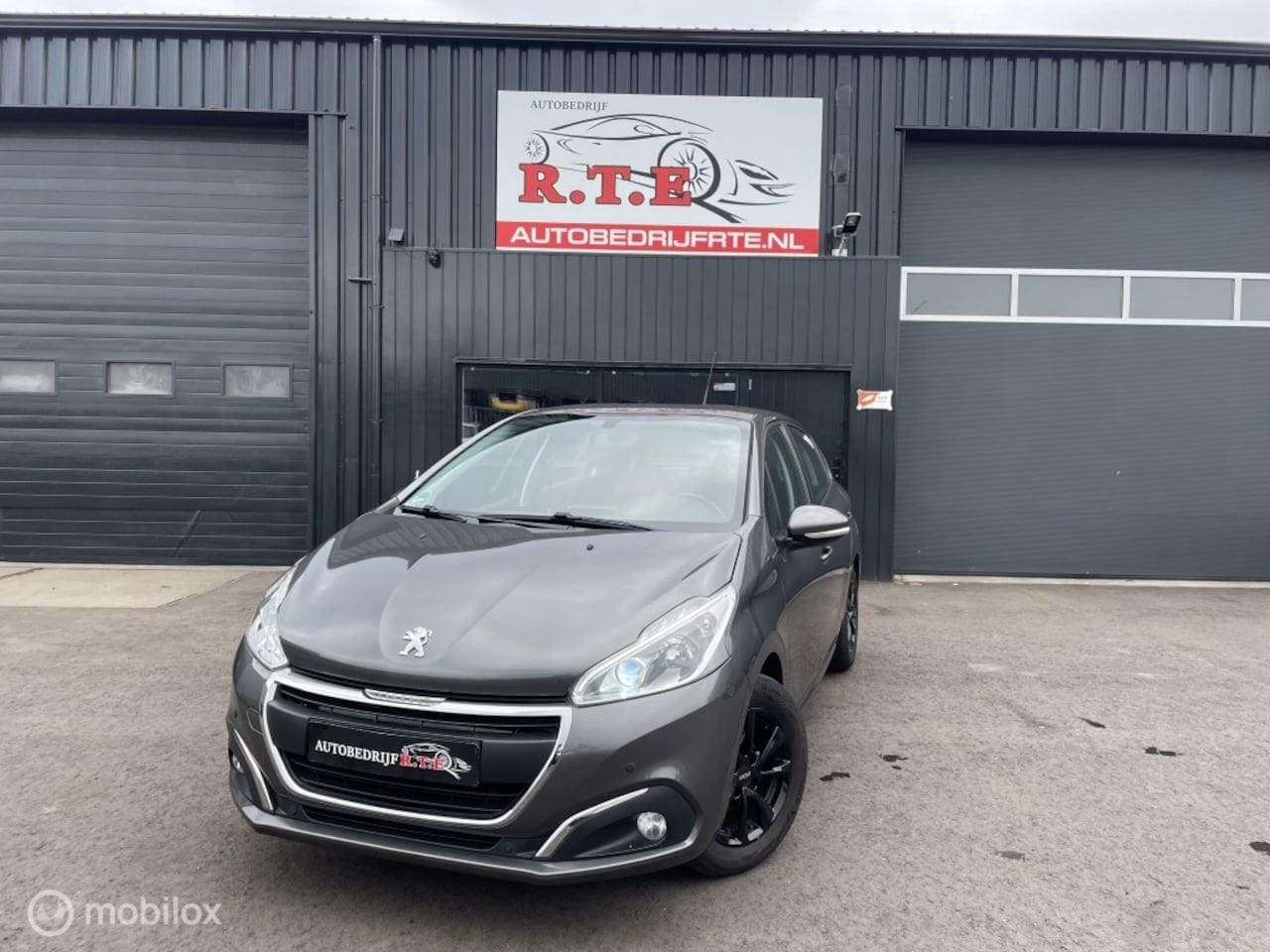 Peugeot 208 - 1.2 PureTech Active CRUISECONTROL/AIRCO - AutoWereld.nl