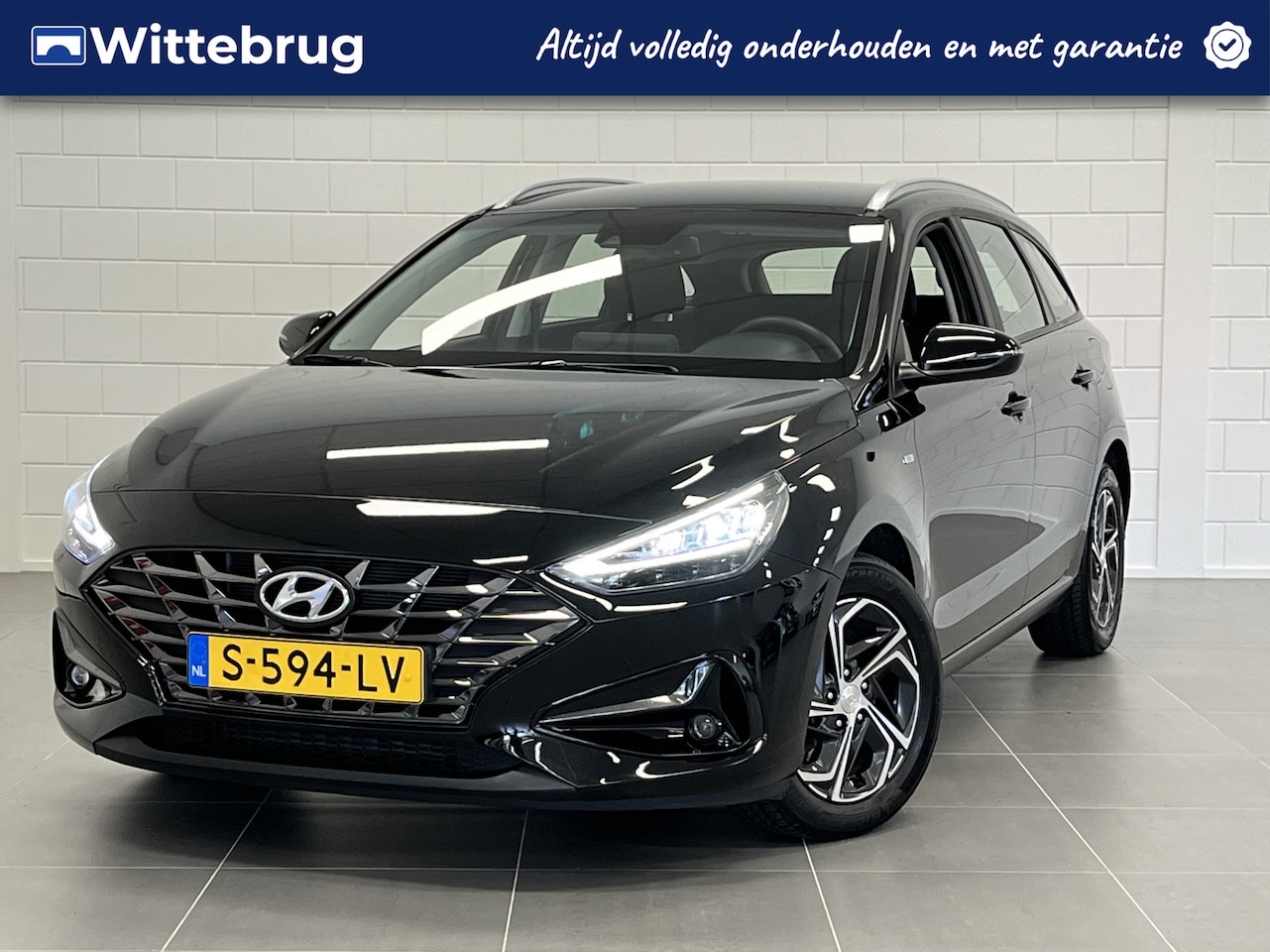 Hyundai i30 Wagon - 1.0 T-GDi MHEV Comfort Smart | Navigatie | Camera | Climate Control | Lichtmetalen Velgen - AutoWereld.nl