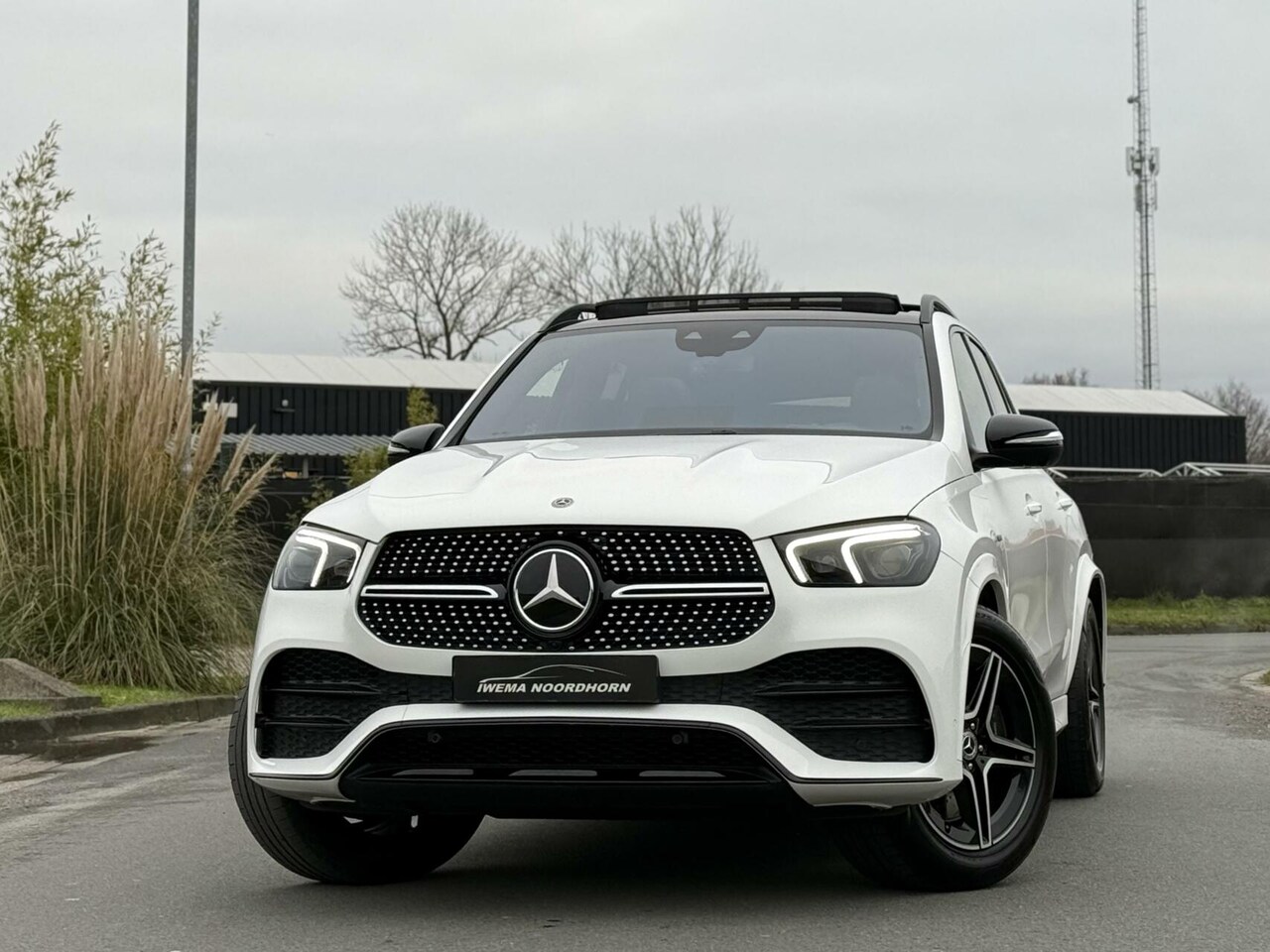 Mercedes-Benz GLE-Klasse - 350 de 4MATIC AMG Panoramadak|Luchtvering|Burmester®|Camera 360°|Stoel ventilatie|Head-up| - AutoWereld.nl