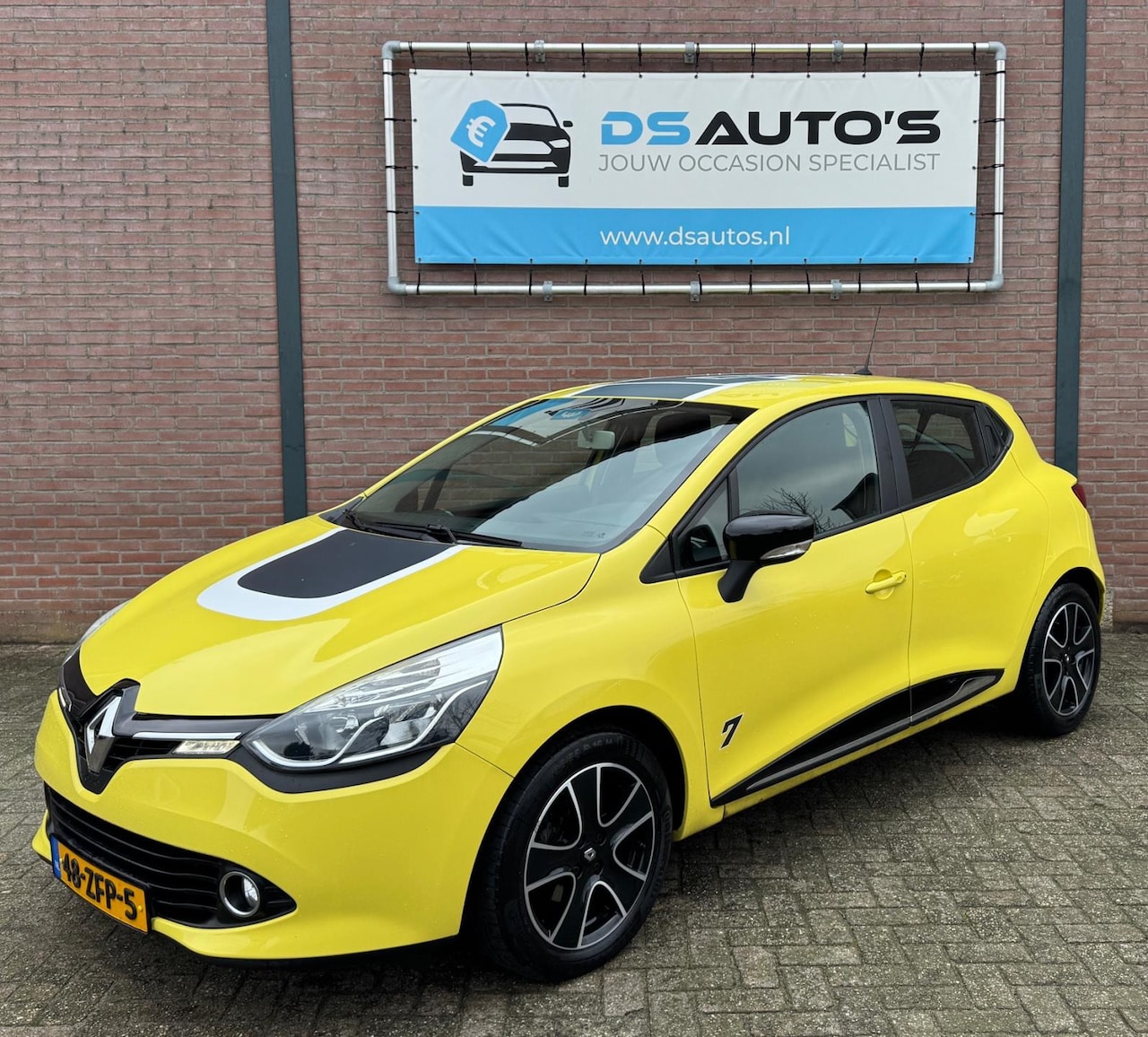 Renault Clio - 0.9 TCe Expression Sport - AutoWereld.nl