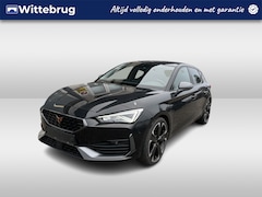 CUPRA Leon - 1.4 e-Hybrid VZ Performance / AUTOMAAT/ 245 PK/ PANO/ PARK. SENSOREN/ MATRIX/ KEYLESS/ STU