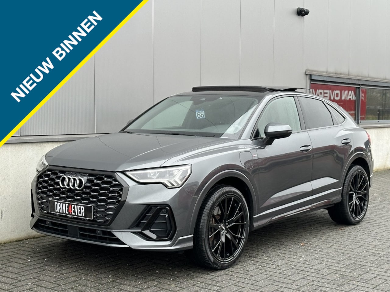 Audi Q3 Sportback - 45 TFSI e 3x S Line M2022 PANO NAVI CAMERA PDC APPLE CARPLAY - AutoWereld.nl