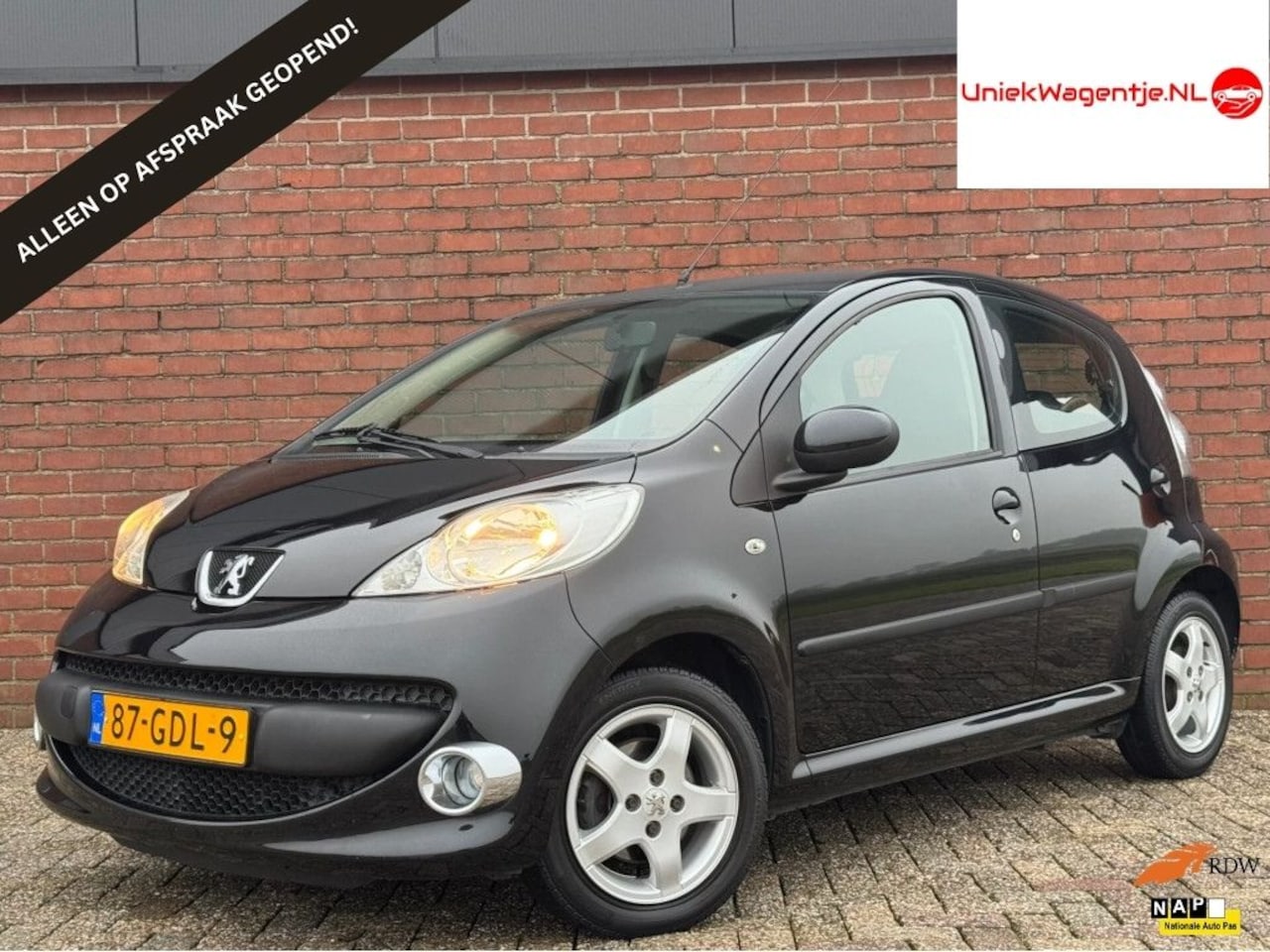 Peugeot 107 - 1.0-12V XS | NL-AUTO! | AIRCO! | LM. VELGEN! - AutoWereld.nl