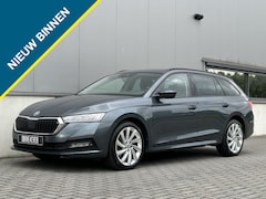 Skoda Octavia Combi - 1.4 TSI iV Sport Bns NAVI PDC ECC SPORTVELGEN ELEK PAKKET