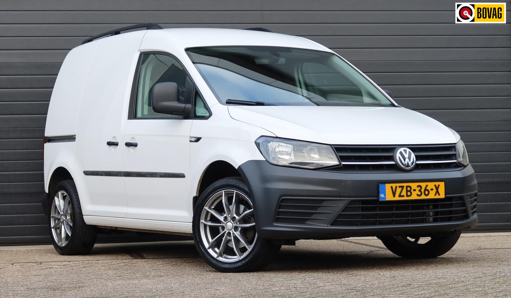 Volkswagen Caddy - 1.4 TSI L1H1 BMT Exclusive Edition Automaat/Marge/Cruise - AutoWereld.nl