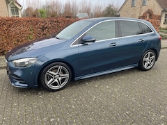 Mercedes-Benz B-klasse - 180 Premium Plus launch edition met AMG pakket en zeer veel opties