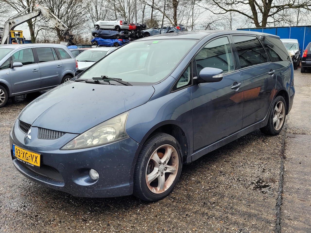 Mitsubishi Grandis - 2.4 | Automaat | Intense | Motor kapot! | Airco | Cruise | Trekhaak - AutoWereld.nl