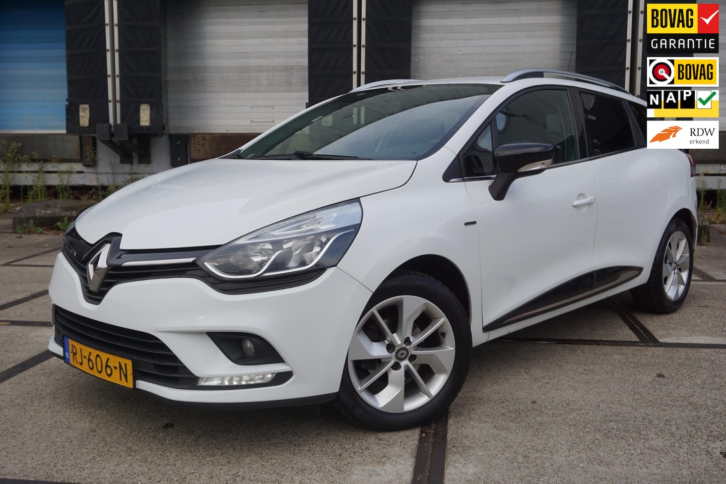 Renault Clio Estate - 0.9 TCe Limited 0.9 TCe Limited - AutoWereld.nl