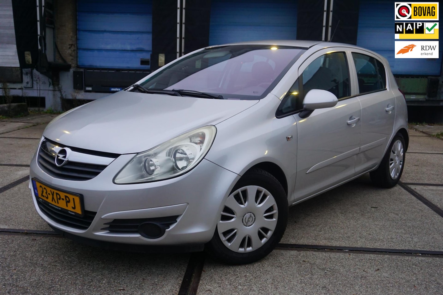 Opel Corsa - 1.4-16V Enjoy * Airco * Cruise * - AutoWereld.nl