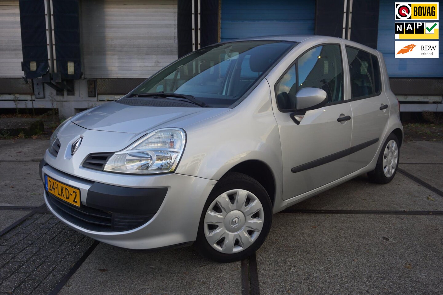 Renault Modus - 1.2-16V Expression * Cruise * Airco * Trekhaak * - AutoWereld.nl