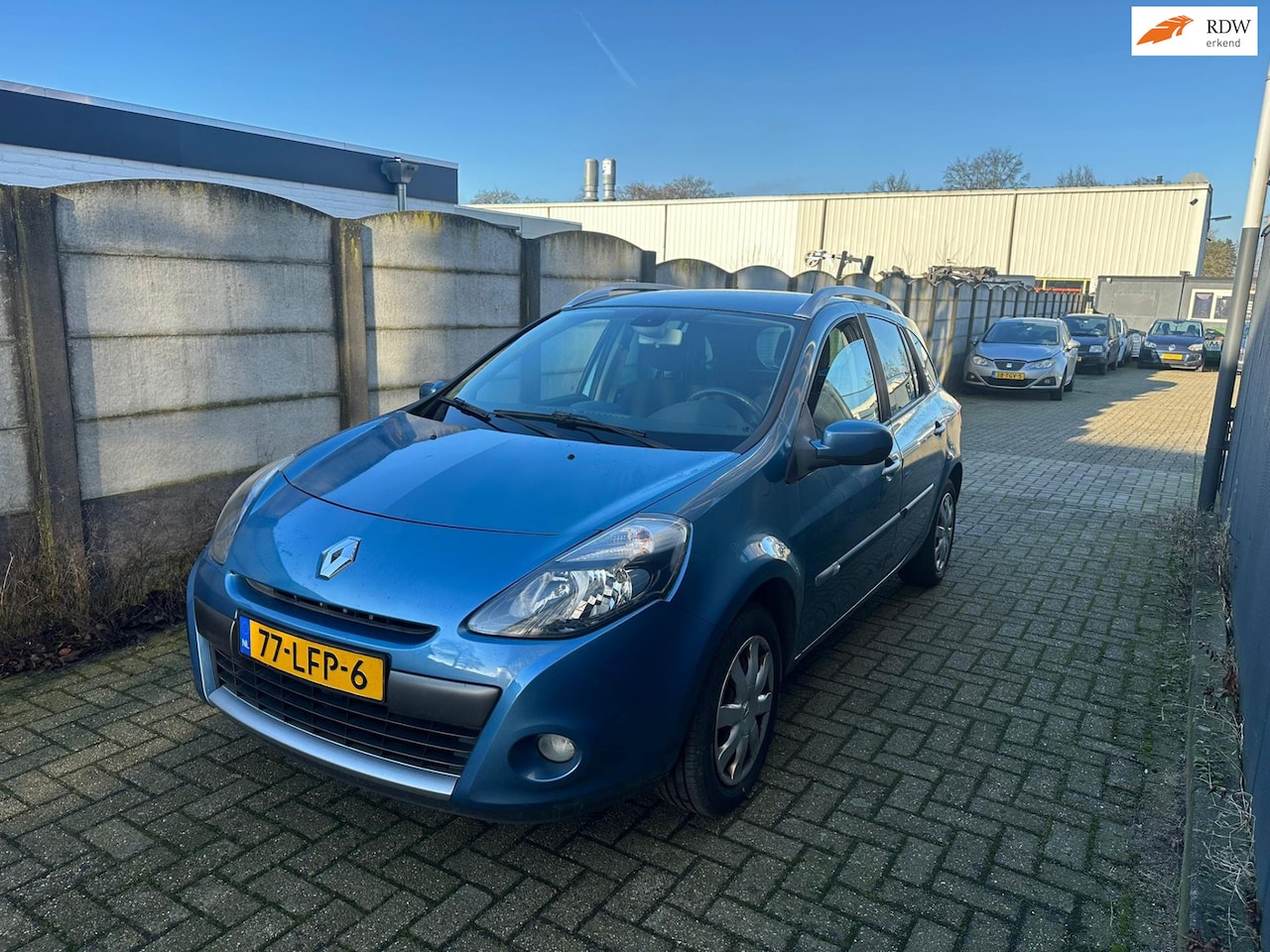 Renault Clio Estate - 1.2 TCE Sélection Business STOTTERT BIJ RIJDEN! - AutoWereld.nl