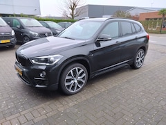 BMW X1 - 2.0i sDrive High Executive X-Line