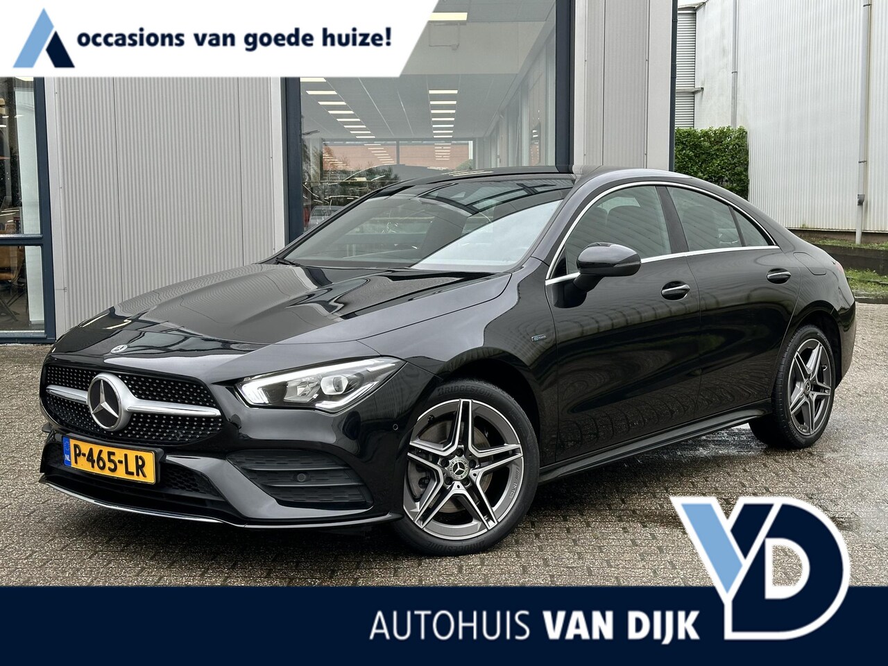 Mercedes-Benz CLA-Klasse - 250 e AMG Premium Plus !! NIEUWJAARSDEAL !! - AutoWereld.nl