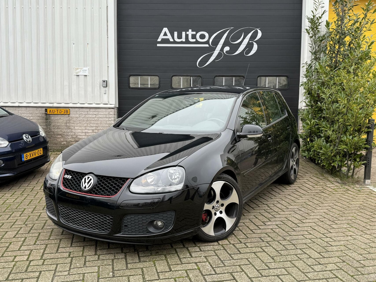 Volkswagen Golf - 2.0 TFSI GTI | 240 PK | NL-AUTO | EDITION 60 - AutoWereld.nl