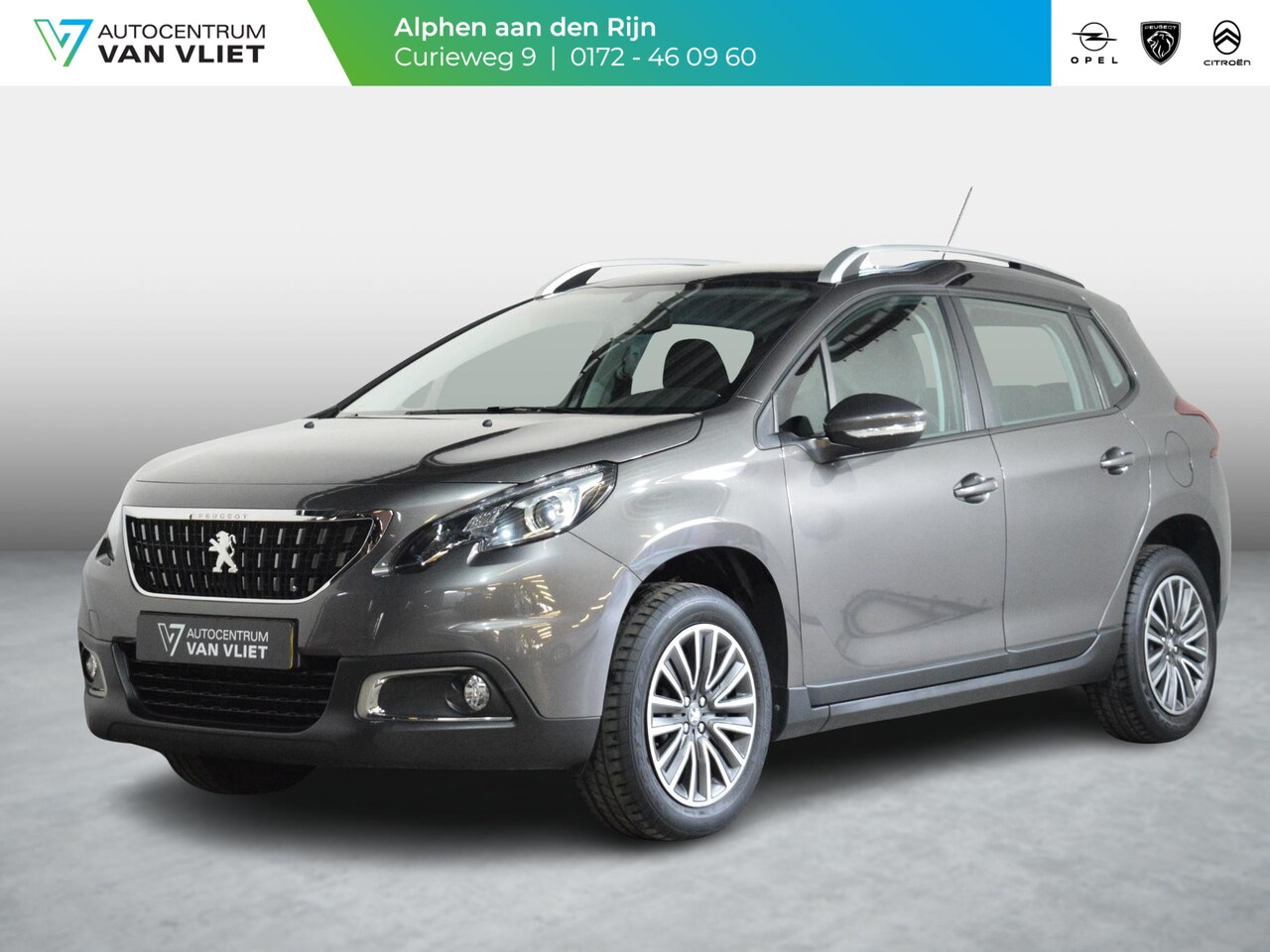 Peugeot 2008 - 1.2 PureTech Blue Lion PANORAMADAK | NAVIGATIE | CARPLAY | PARKEERSENSOREN | AIRCO | 47.39 - AutoWereld.nl