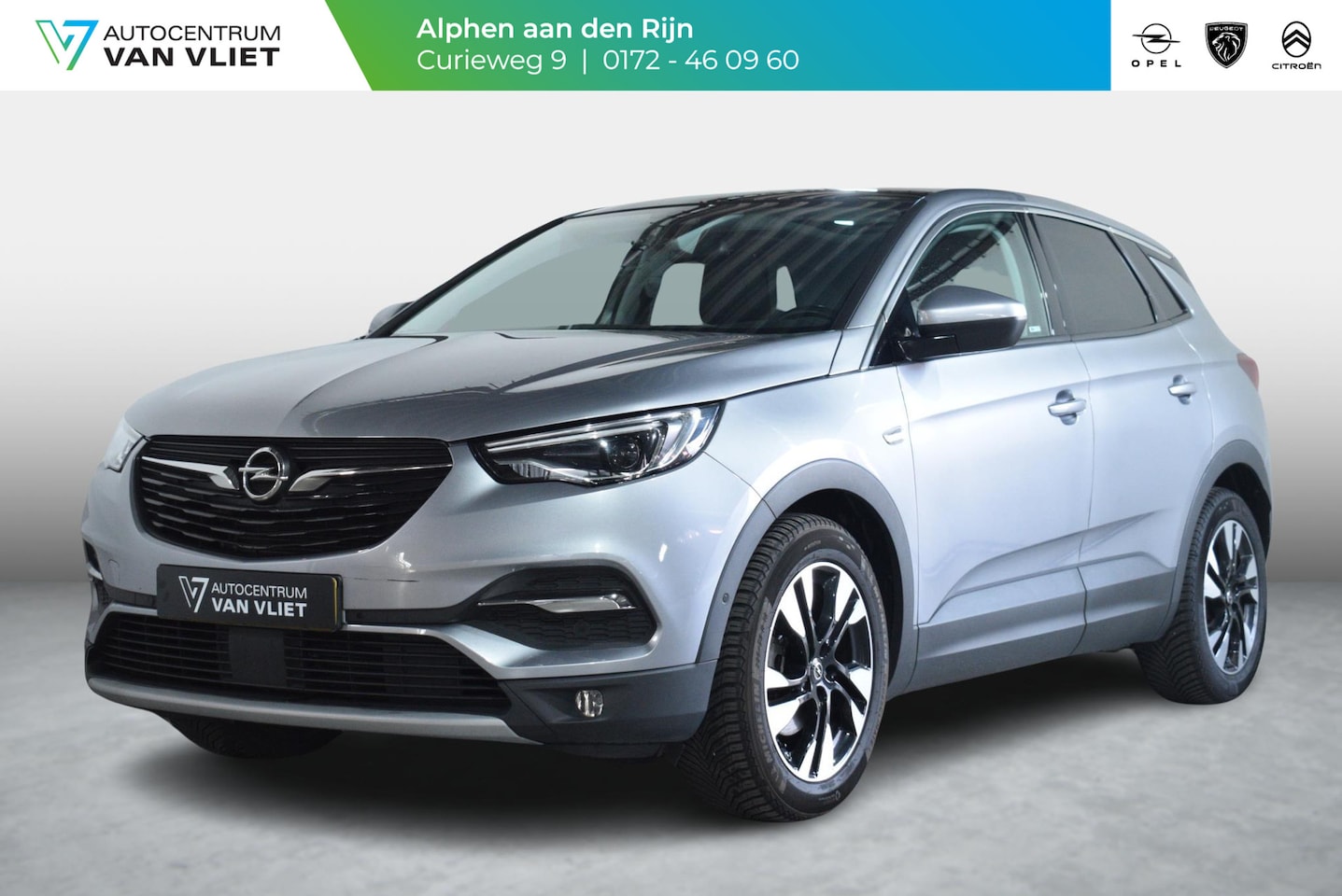 Opel Grandland X - 1.2 Turbo Innovation | AUTOMAAT | PANORAMADAK | TREKHAAK | NAVIGATIE | CARPLAY | PARKEERSE - AutoWereld.nl