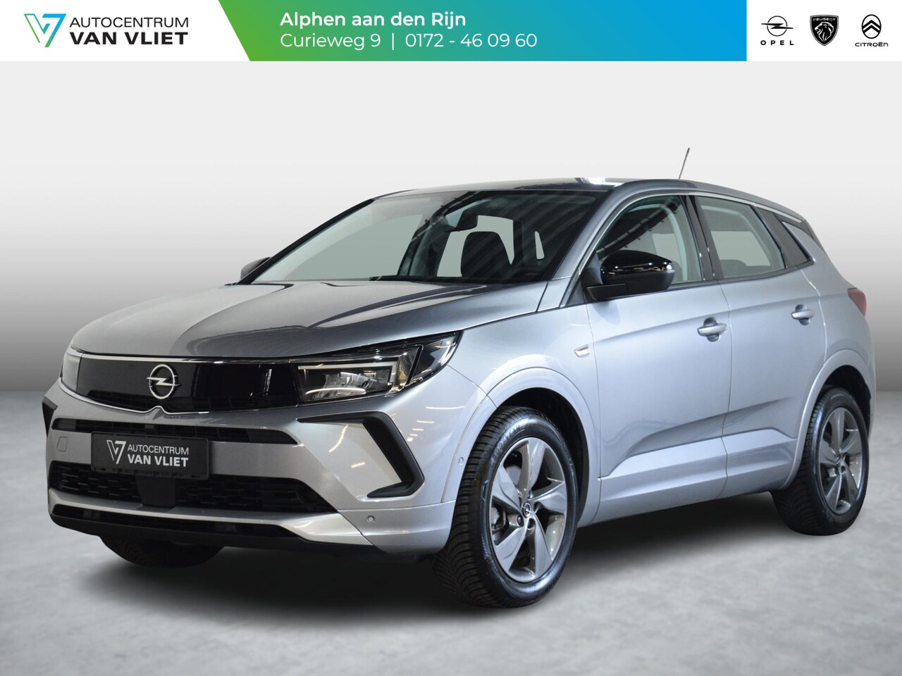 Opel Grandland - 1.2 Turbo CARPLAY | PARKEERSENSOREN | WINTERPAKKET | E.C.C. | 16.837km - AutoWereld.nl