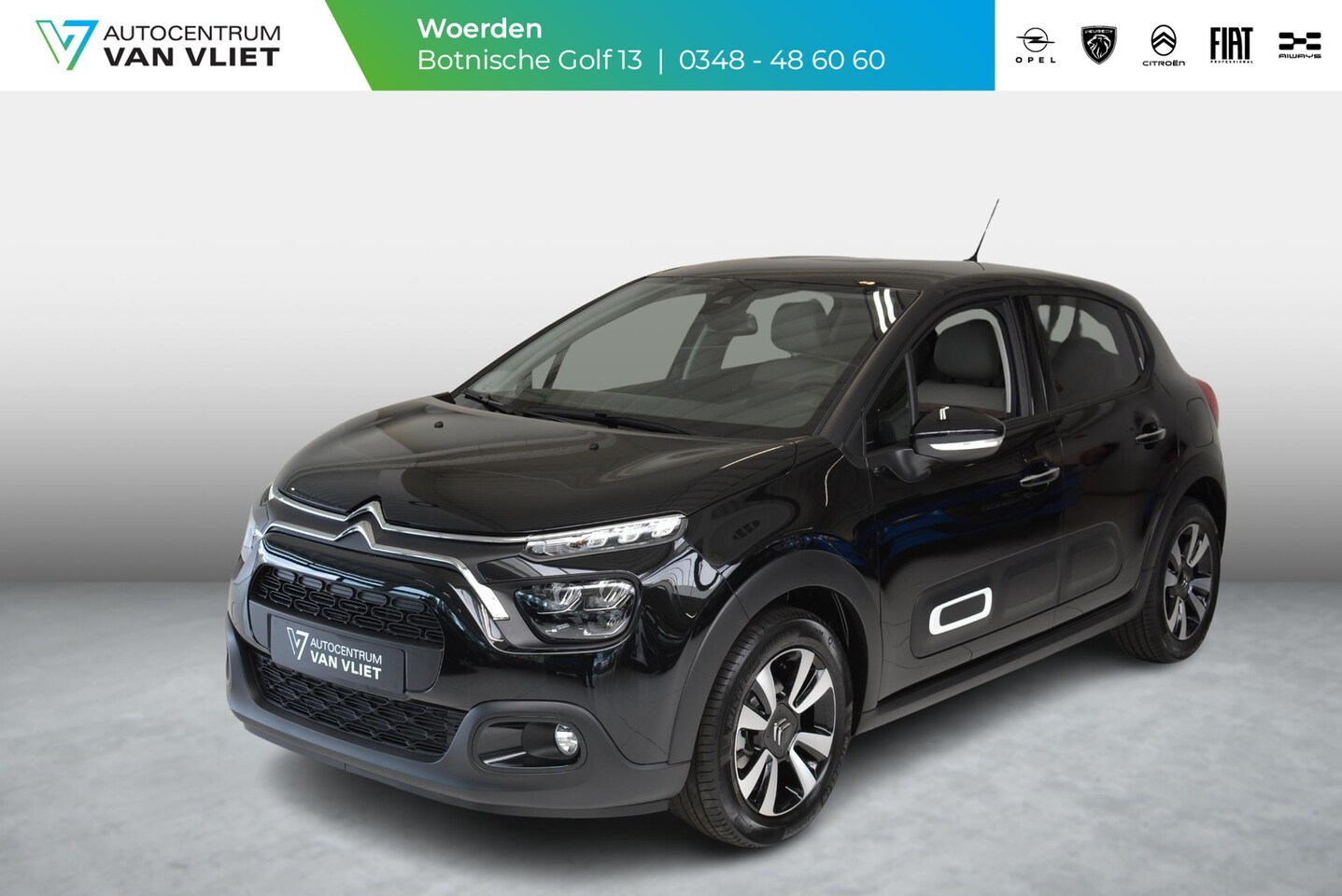 Citroën C3 - 1.2 83pk Max | Navigatie | Keyless Entry | Achteruitrijcamera - AutoWereld.nl