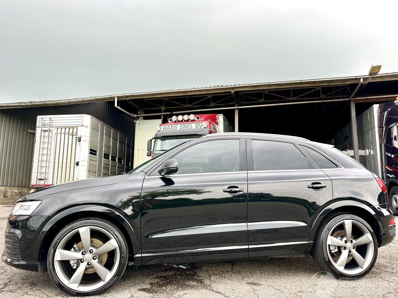 Audi Q3 - 2.0 TFSI quattro 220pk Aut Sport S-Line Ed - pano - bose - matrix led - xenon - leer + alc - AutoWereld.nl