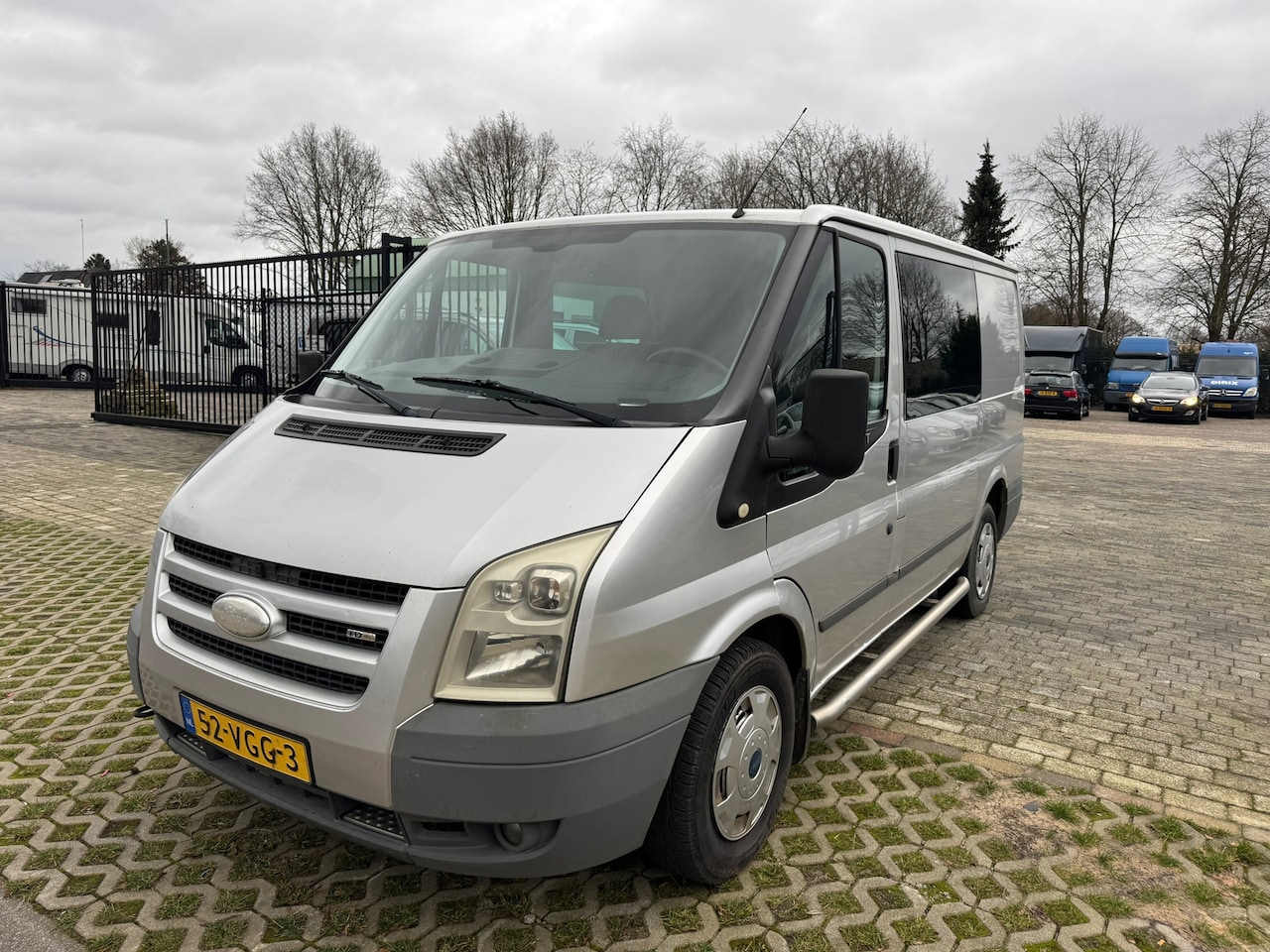 Ford Transit - 260S 2.2 TDCI SHD DC 260S 2.2 TDCI SHD DC - AutoWereld.nl