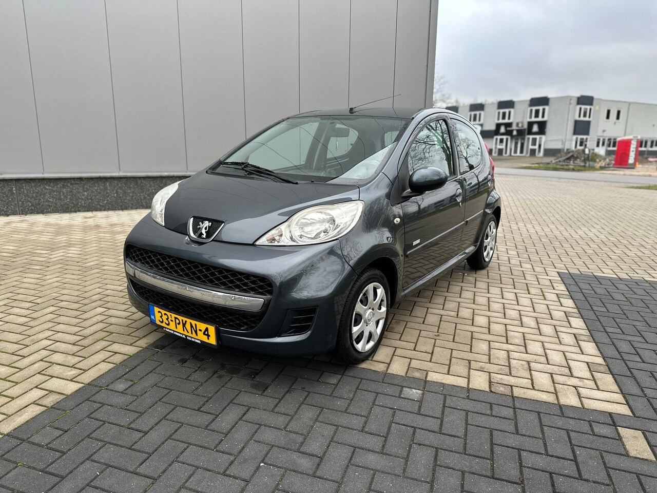 Peugeot 107 - 1.0-12V Millesim 200 / Airco / 5-Deurs - AutoWereld.nl