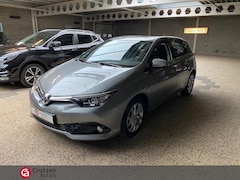 Toyota Auris - 1.2T Trend