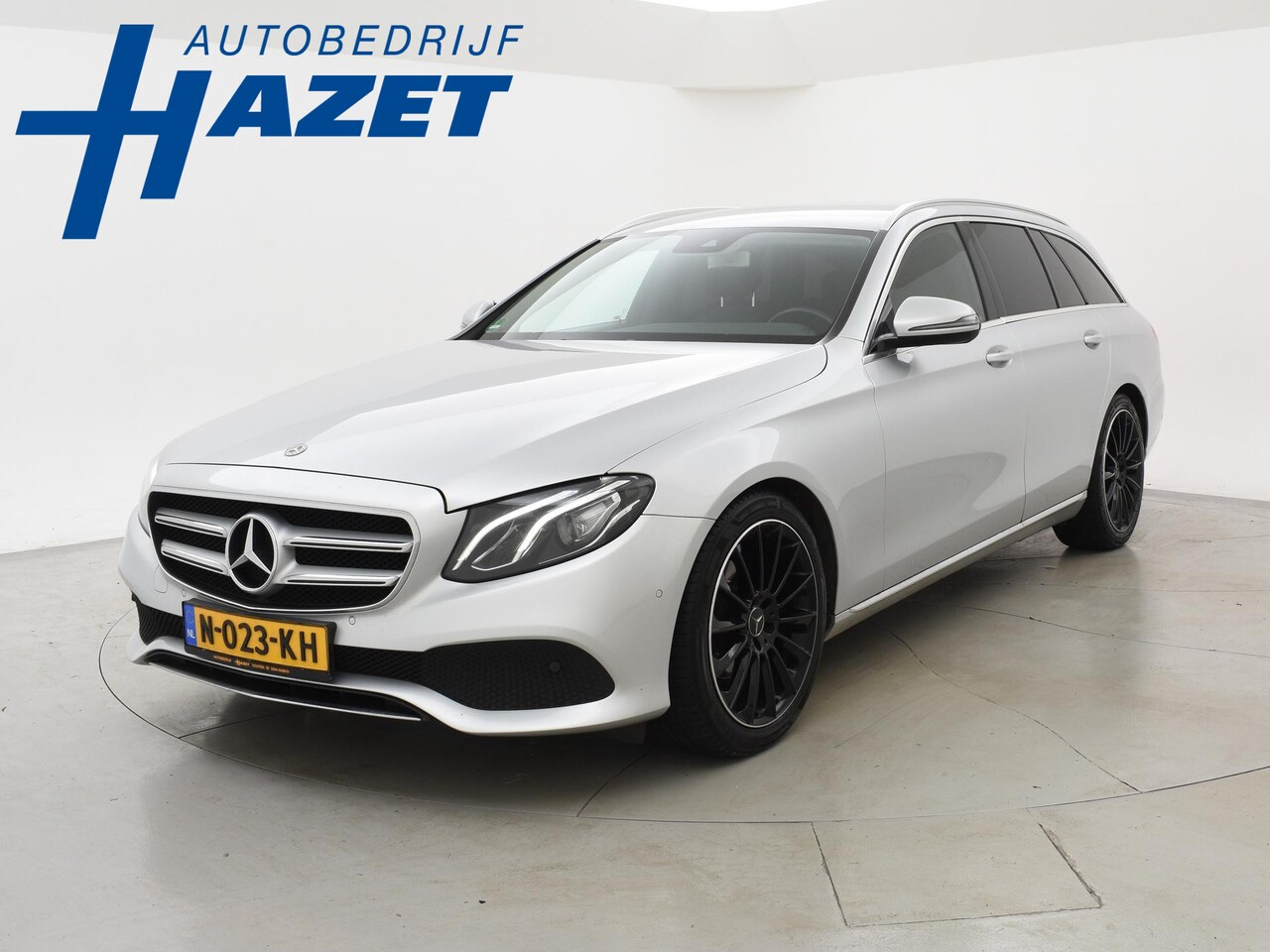 Mercedes-Benz E-klasse Estate - 220d 194 PK AUT9 AVANTGARDE + TREKHAAK - AutoWereld.nl