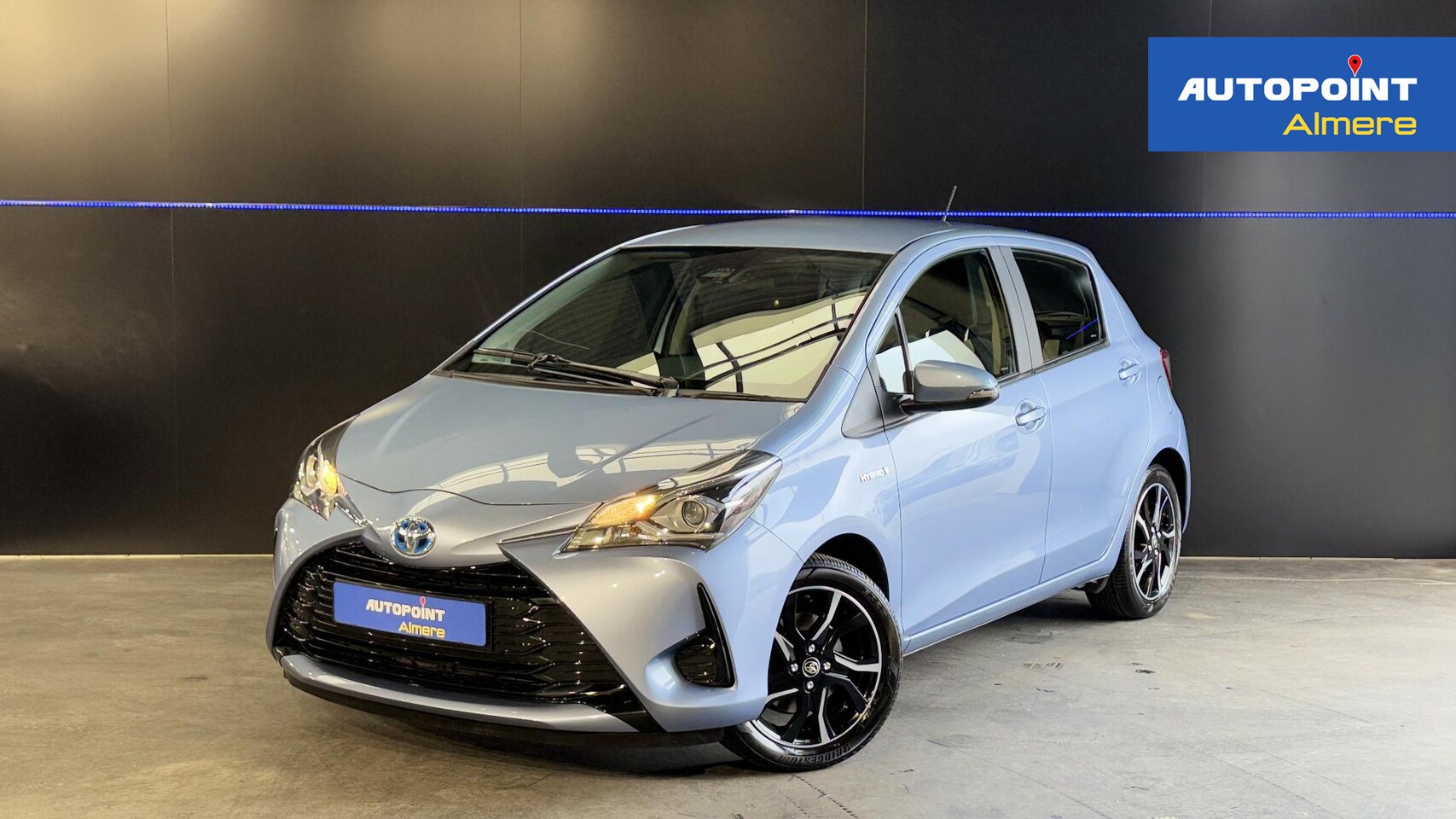 Toyota Yaris - 1.5 Hybrid Aspiration | Camera | Cruise | Lm-velgen - AutoWereld.nl