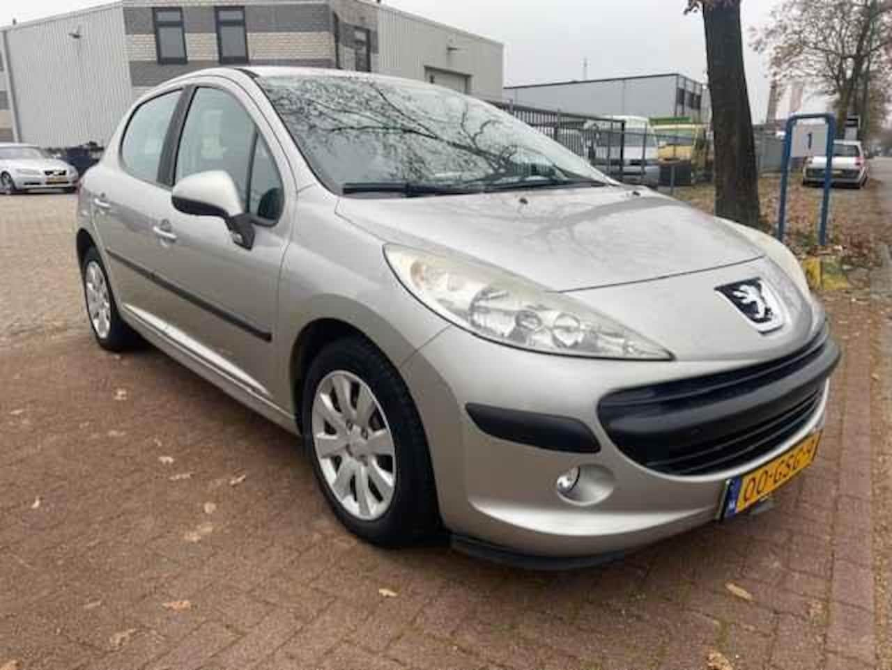 Peugeot 207 - 1.4 VTi Cool 'n Blue 1.4 VTi Cool 'n Blue - AutoWereld.nl