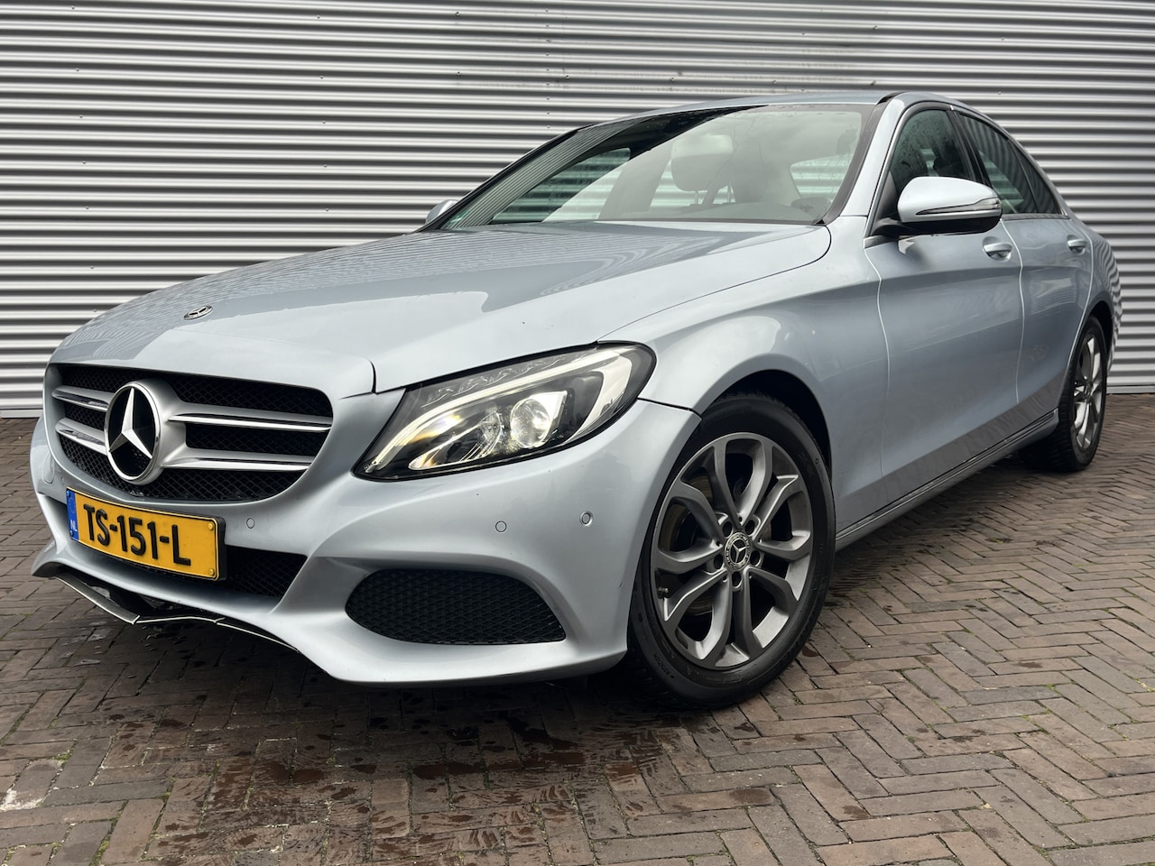 Mercedes-Benz C-klasse - 180 Business Solution Plus Upgrade Edition 180 Business Solution Plus Upgrade Edition - AutoWereld.nl