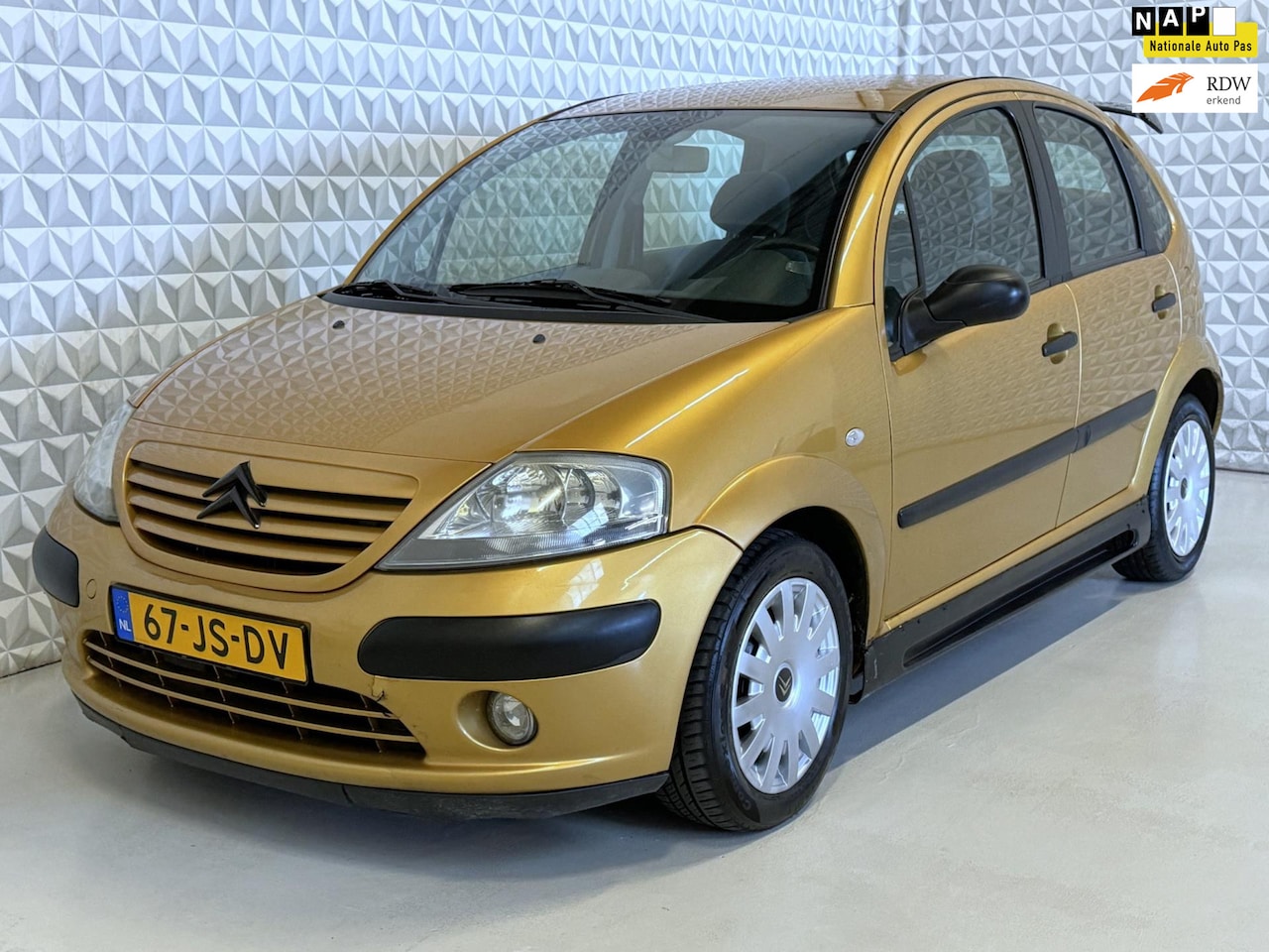 Citroën C3 - 1.4i AUTOMAAT Airco ECC 194.000km (2002) - AutoWereld.nl