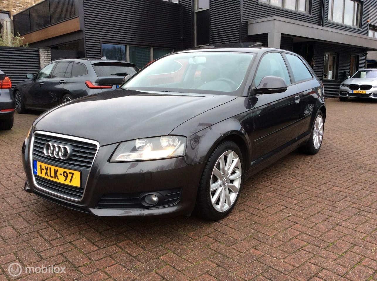 Audi A3 - 1.4 TFSI Attraction Pro Line Business Autom 17"lm vlg Navi - AutoWereld.nl