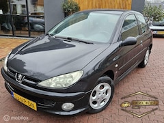 Peugeot 206 - 1.4 XR *inruil mogelijk