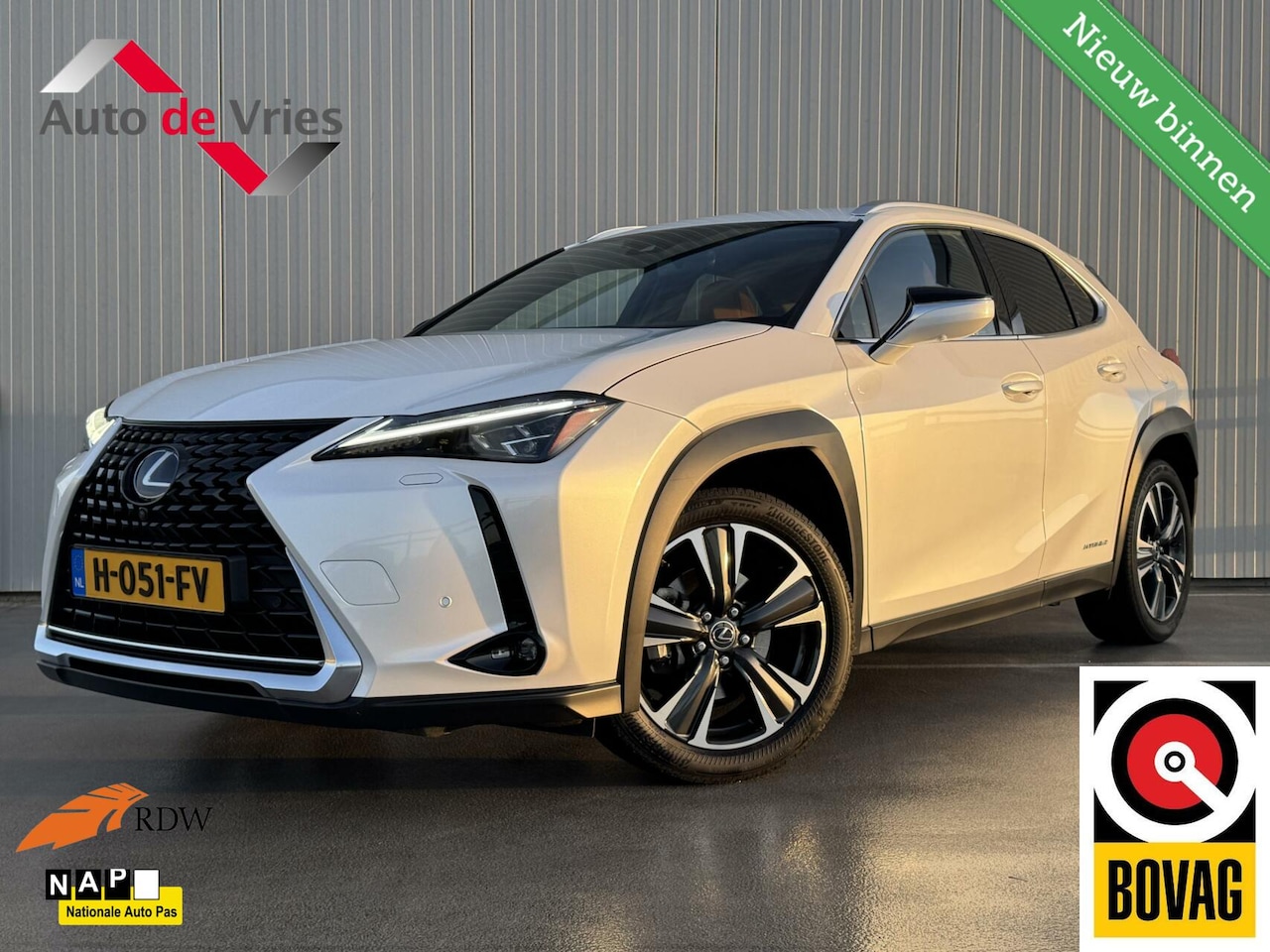 Lexus UX - 250h Executive Line|President Pack|NL-Auto - AutoWereld.nl