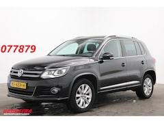 Volkswagen Tiguan - 2.0 TSI 210 PK 4Motion DSG R-Line S&S Pano LED Xenon Dynaudio Leder SHZ