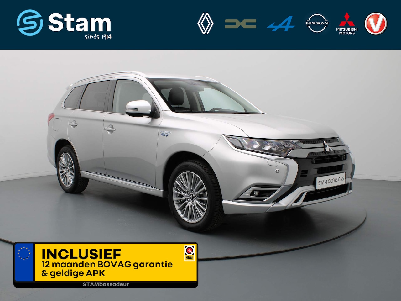 Mitsubishi Outlander - 240pk 2.4 PHEV Intense AUTOMAAT Camera | Carplay | Climate | Parksens. | Trekhaak - AutoWereld.nl