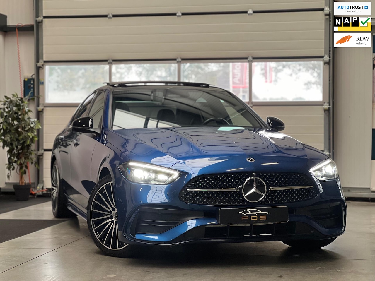 Mercedes-Benz C-klasse - 220d AMG|360°|Pano|Hud|Burmester - AutoWereld.nl